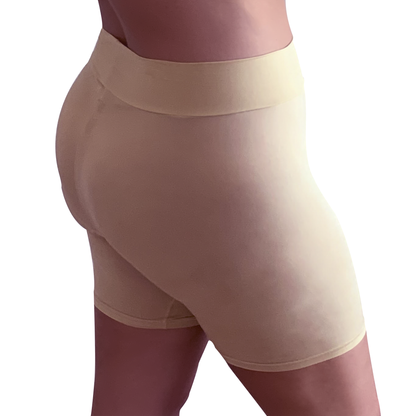 Beige Skanties Showing from the back with no muffin top and a nice wide thick soft waistband